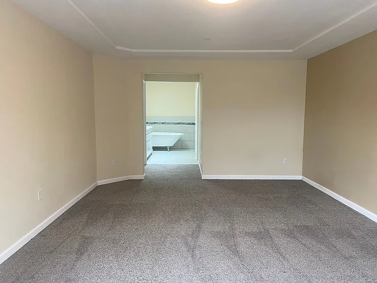 13534 SW Liden Dr — Photo 25
