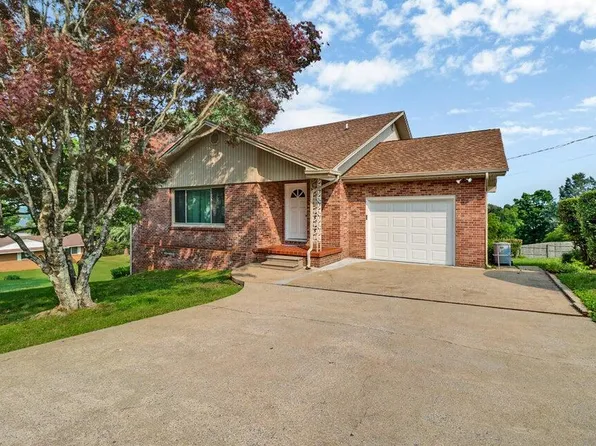 456 Kennedy St, Spring City, TN 37381