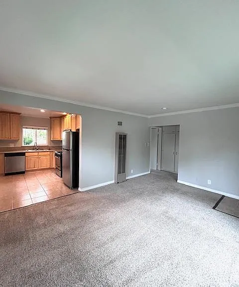 5310 N Vesper Ave #3 — Photo 4