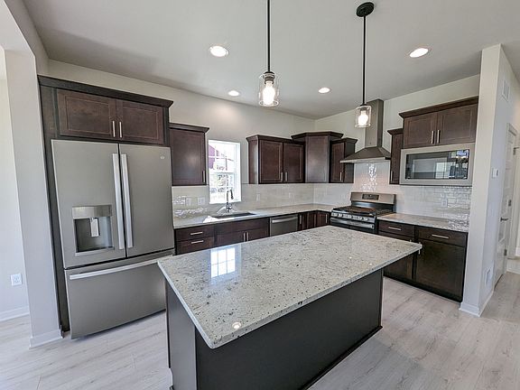 5th image of 4433 Northern Flicker Rd