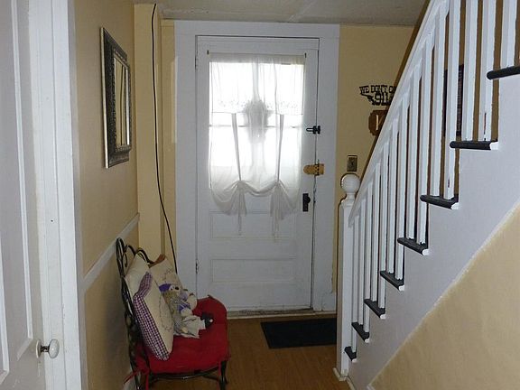 5th image of 1 Sylvan St