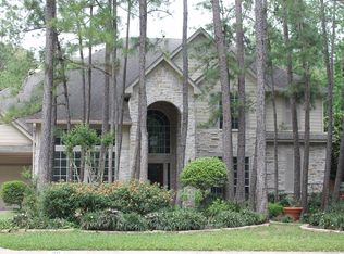 46 Pleasant Bend Dr, The Woodlands, TX 77382