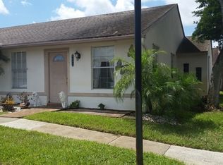 8090 SW 19th Ct, Davie, FL 33324