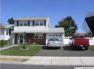 82 Cori St, Parlin, NJ 08859