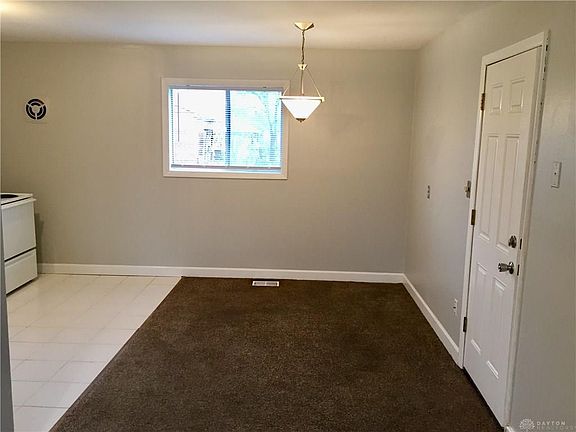 4th image of 257 Lutz Dr
