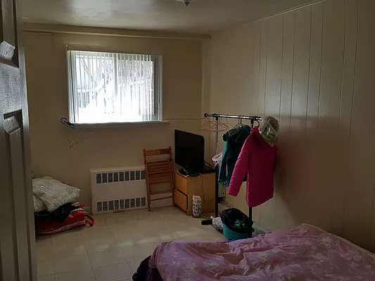 Rented by SpaceMax Realty Inc | media 6