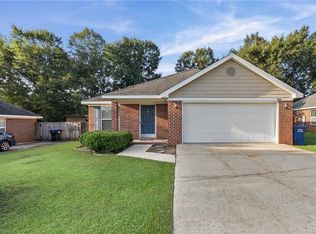 9621 Misty Leaf Dr N, Mobile, AL 36695