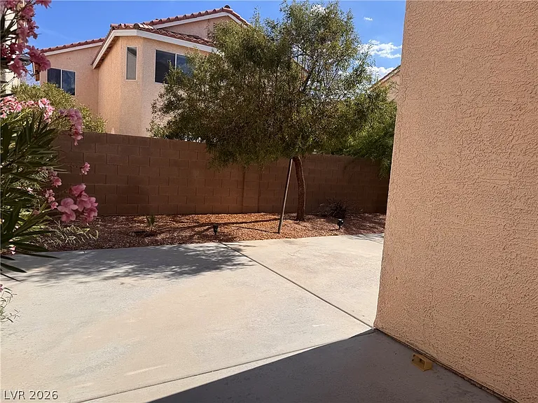 8937 Austin Ridge Ave — Photo 15