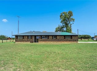 967 County Road 132, Whitesboro, TX 76273