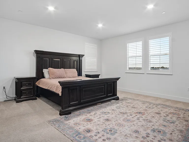 8596 Yari Way — Photo 33