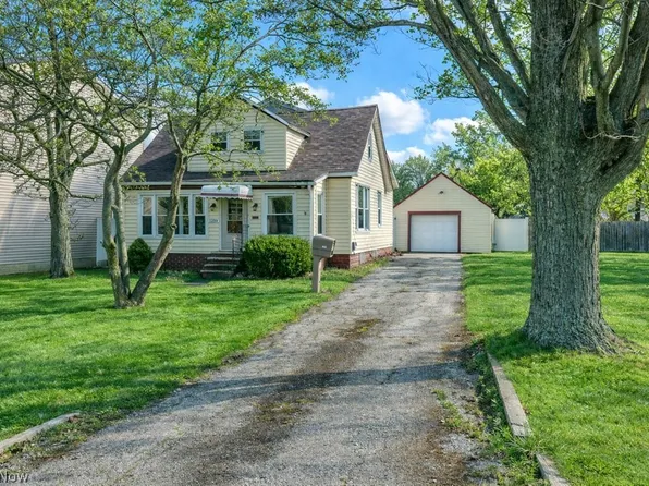 1259 E 351st St, Eastlake, OH 44095