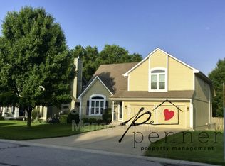 1138 SW Santa Fe Dr, Lees Summit, MO 64081