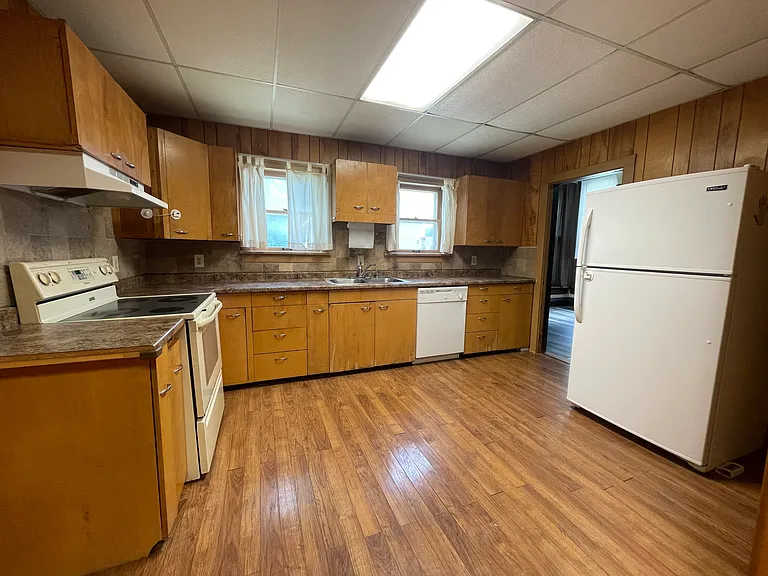 516 Union St #A — Photo 7