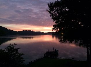 5282 Wolfe Rd, Hickory, NC 28601