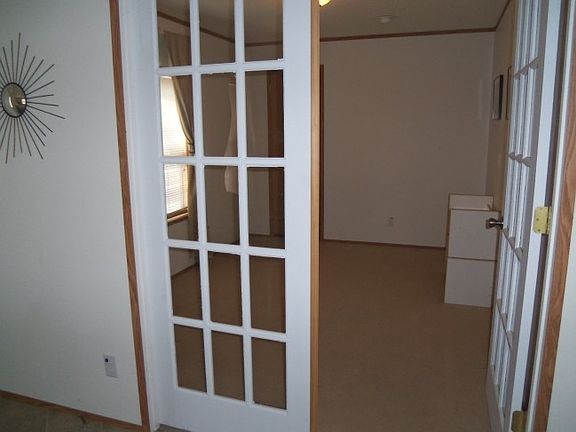 5th image of 1603 Homestead Trl