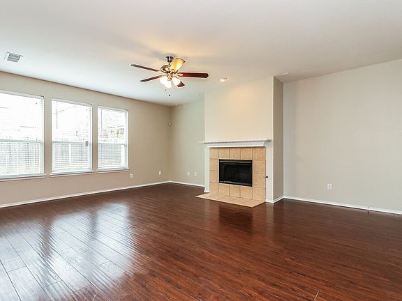 3rd image of 1508 Merryvale Ct