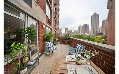 1760 Second Avenue, #8F