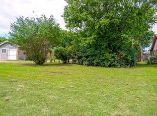 220 Coury Rd, Everman, TX 76140