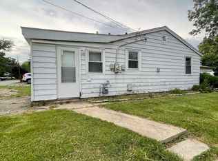 3028 Gabriel Ave, Zion, IL 60099