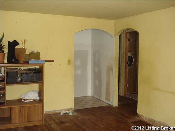 3rd image of 345 N 42nd St