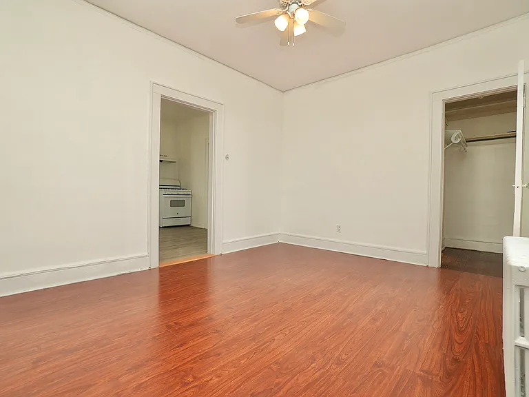 428-430 N 12th St #3 — Photo 9
