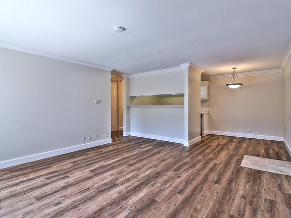 3rd image of 1850 Pruneridge Ave APT 20