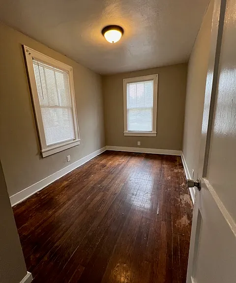 4021 Gary Dr — Photo 12