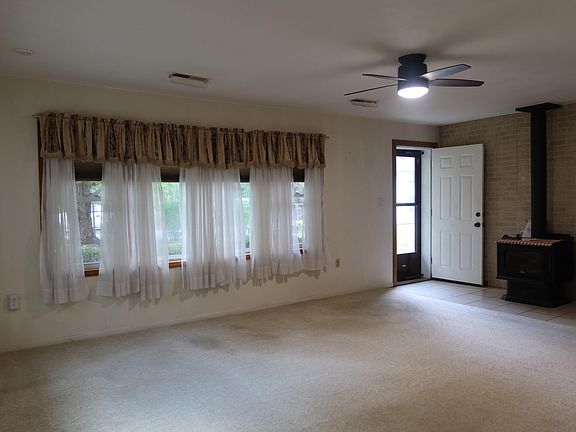 5th image of 1305 Prairie Ridge Road