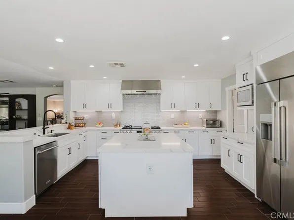 32480 The Old Rd, Castaic, CA 91384