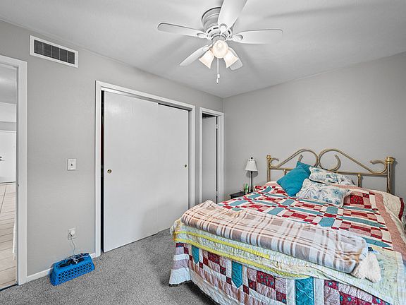 5th image of 1211 48th Ave APT 27