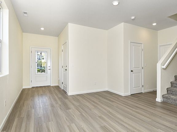 2nd image of 3419 NE 120th Cir
