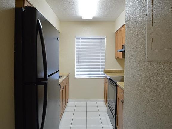 5th image of 7510 Needle Leaf Pl APT A