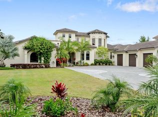 9813 Grosvenor Pointe Cir, Windermere, FL 34786