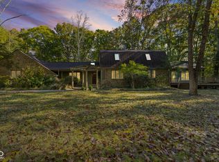 5747 W Lost Branch Rd, Nashville, IN 47448