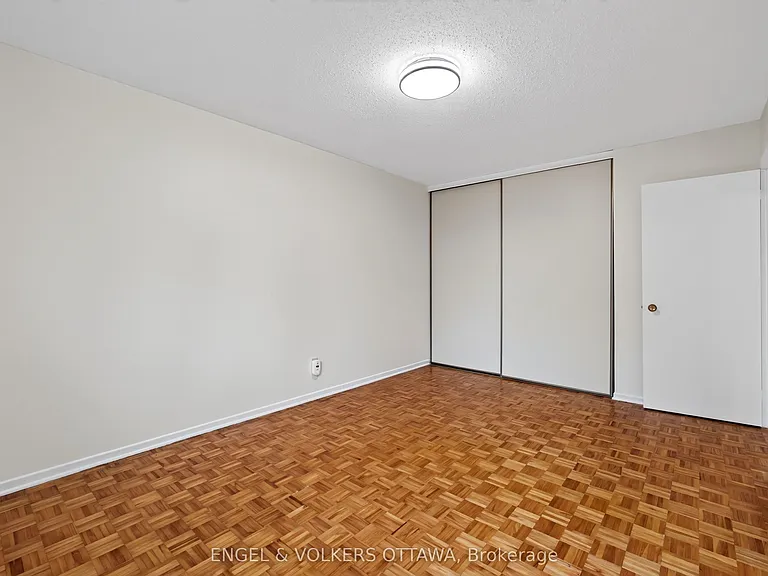 176 Birch Hill Point — Photo 32
