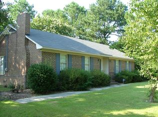 1121 Salem Rd, Bennettsville, SC 29512