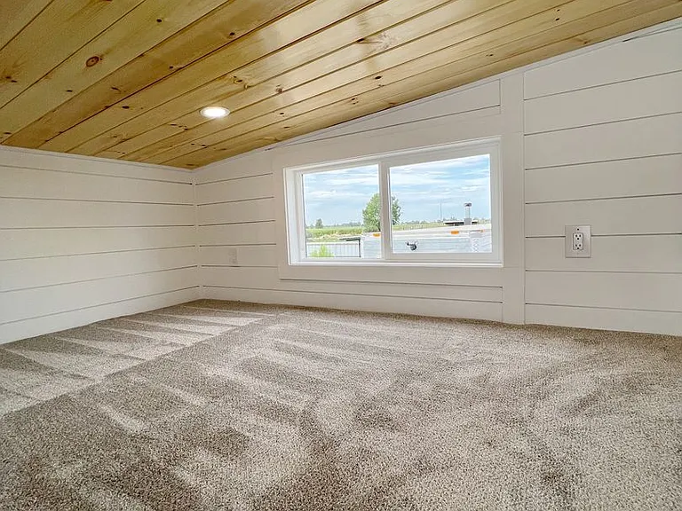 14755 Armstrong Woods Rd — Photo 15