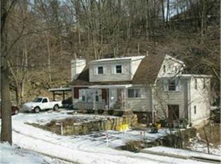 199 Valley St, Dubuque, IA 52003