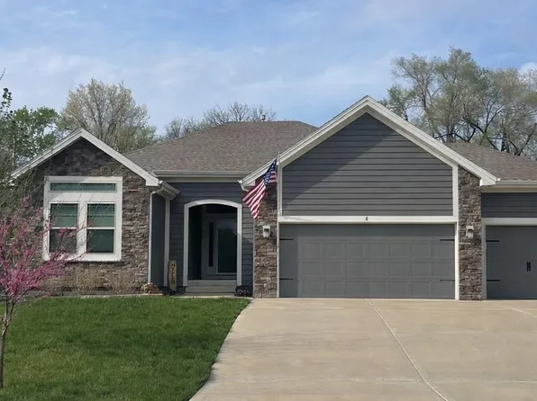 8 NE 102nd St, Kansas City, MO 64155