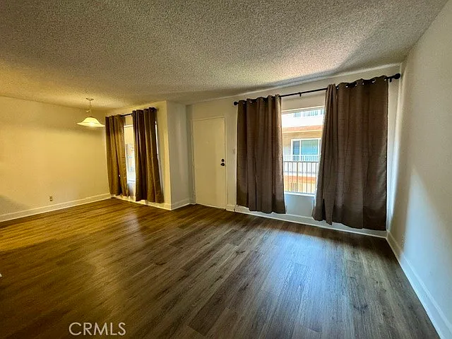 545 Chestnut Ave #306 — Photo 13