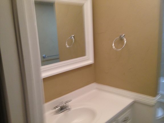 4th image of 2721 NW 111th St