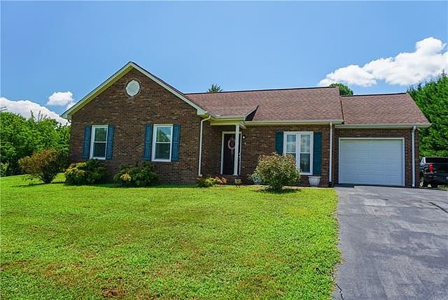 1st image of 3467 Farmfield Dr