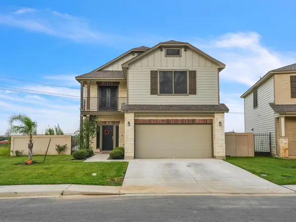 8725 Owlcreek Pass Ct, Laredo, TX 78045