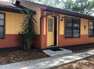 1800 Poinsettia Ave APT A, Tarpon Springs, FL 34689