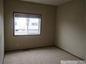 4th image of 6826 Meadow Grass Ln S