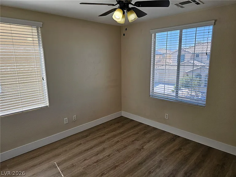 1018 Garnet Ridge Ct — Photo 14