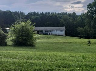 275 Spanish Grove Rd, Chase City, VA 23924
