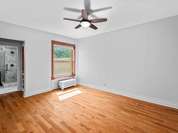 5th image of 5437 S Hyde Park Blvd #3S