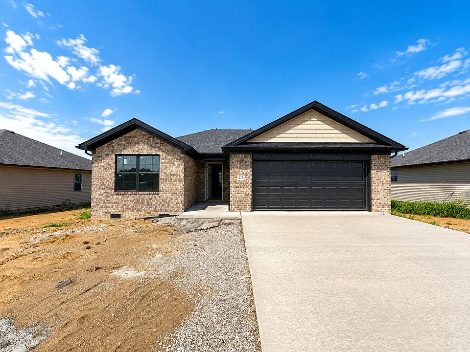 1st image of 275 Stoney Creek Way