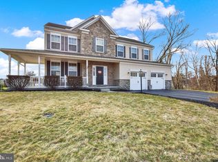 142 Stonebridge Dr, Dillsburg, PA 17019